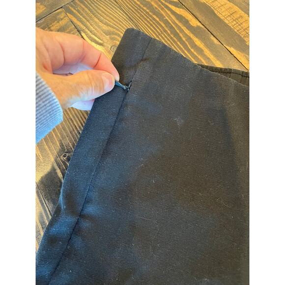 J. Jill Essential Black Cotton Stretch Pants Women 14 Minimalist Travel Comfy - Picture 8 of 8